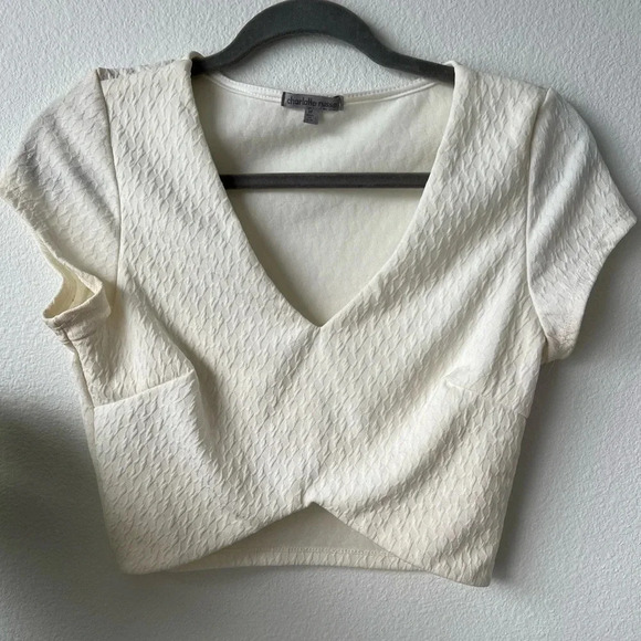 White Crop Top - Picture 3 of 4